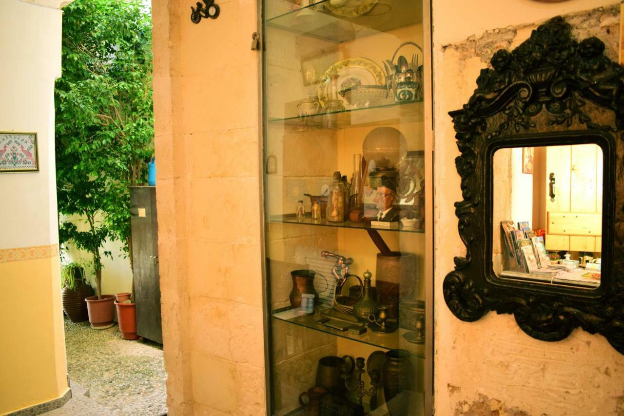 Stoa Chania (Crete)